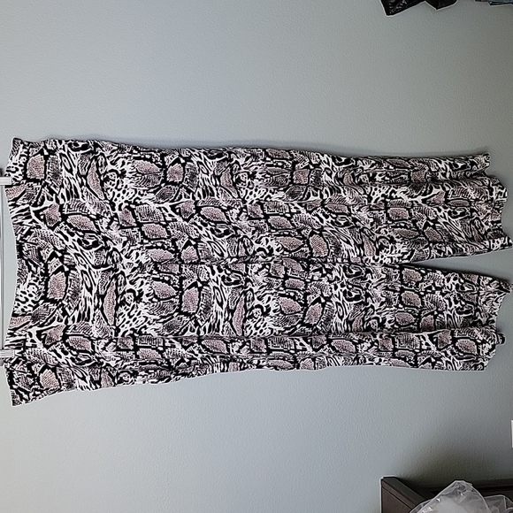 Ellos Indie Sleeze Relaxed Mobwife Wide Leg Snakeskin Print Pant 30/32 - Picture 2 of 10